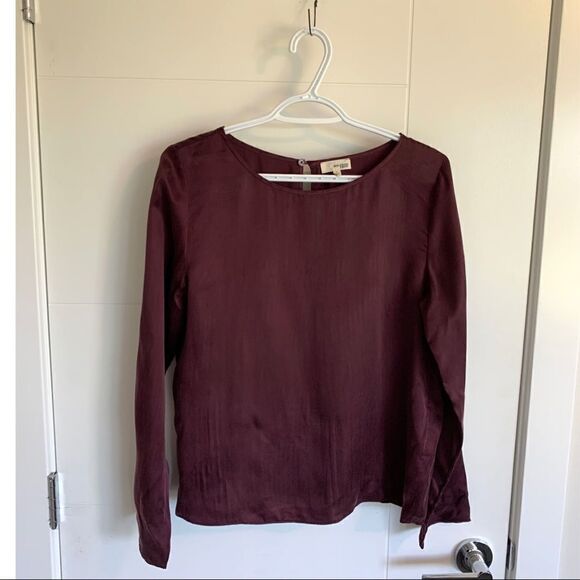 WILFRED Free Suede Like Open Back Burgundy Long Sleeve - Picture 2 of 6